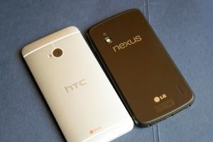 HTC One M7 - Dane techniczne Ekran urządzenia mobilnego charakteryzuje się technologią, rozdzielczością, gęstością pikseli, długością przekątnej, głębią kolorów itp.